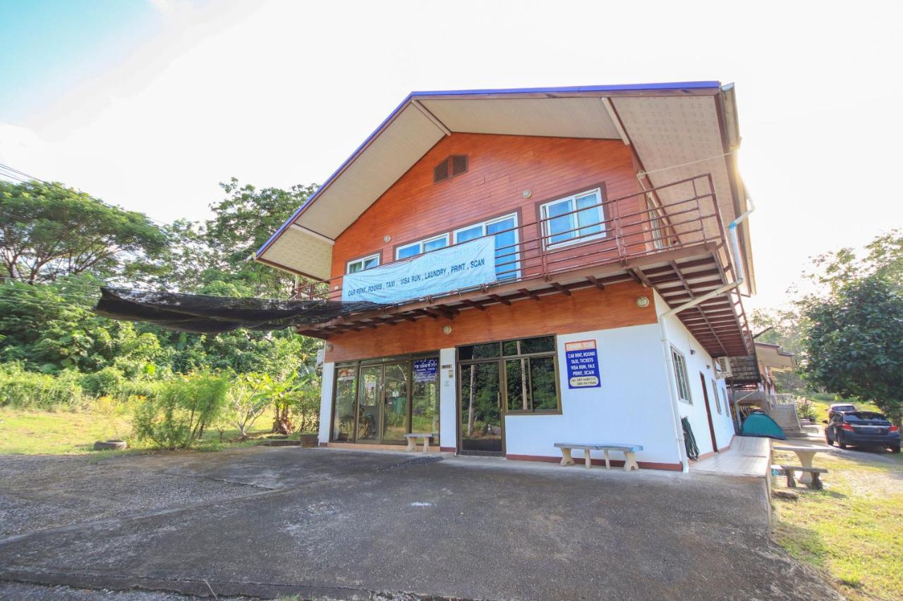 Oyo 75373 Chamil House Nai Harn Exterior foto